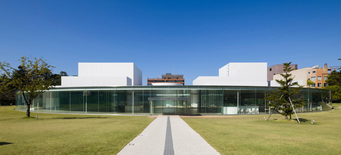 21世紀金澤美術館