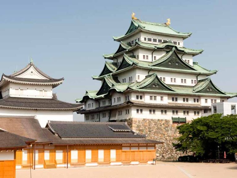 名古屋城